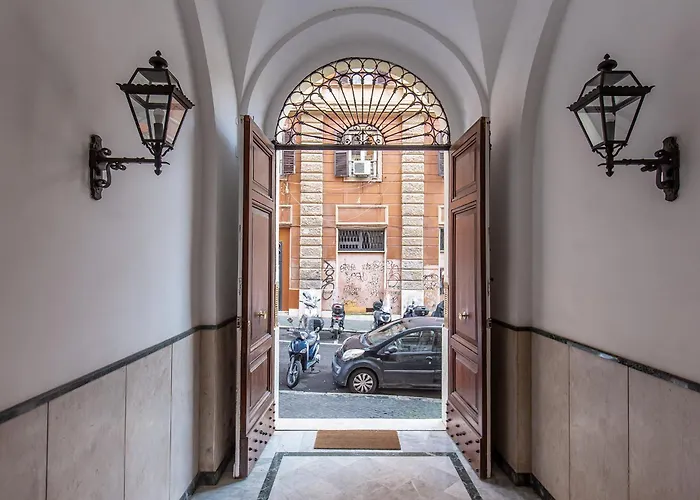 Gianicolo House *