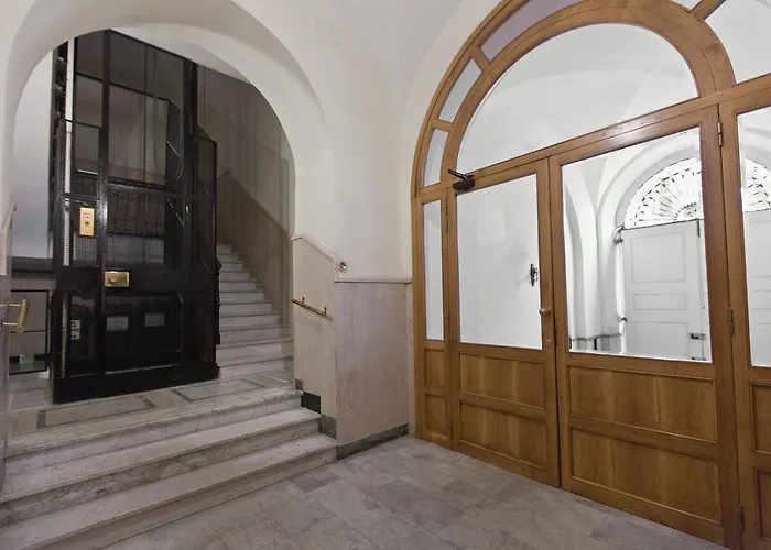 Gianicolo House *